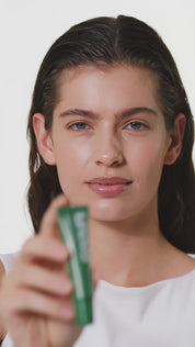 Glossy Lip Therapy